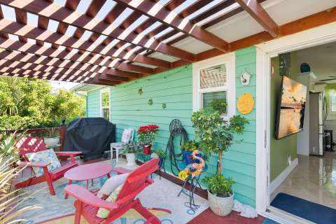 29313 Coconut Palm Drive, home for sale in Big Pine Key 33043
