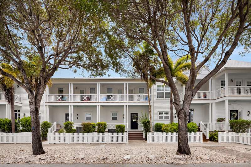 3 bedroom Townhouse at 11600 1St Ave Gulf #23, Indigo Reef Marina Homes (52.5), Marathon — photo 2