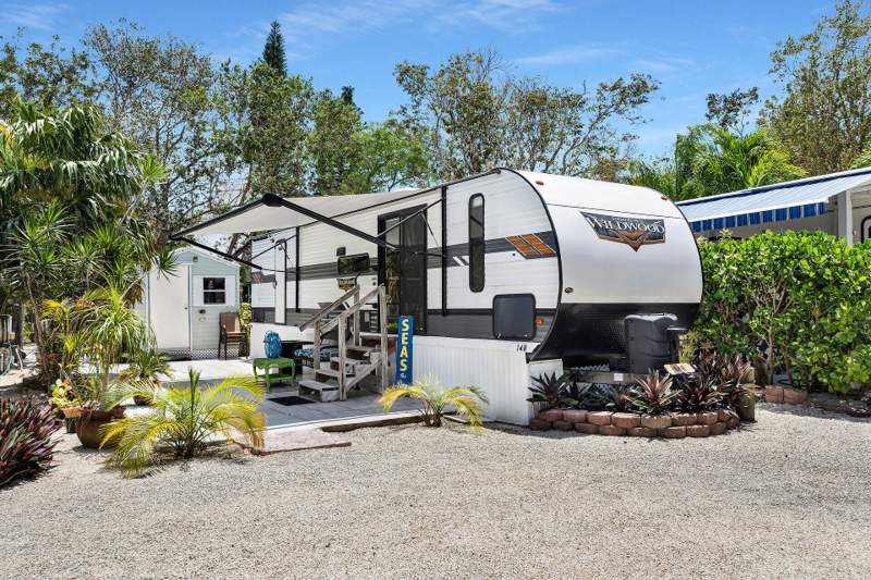 2 bedroom Mobile Home at 101551 Overseas Highway ## 148, Key Largo Kampground (101.5), Key Largo — photo 2