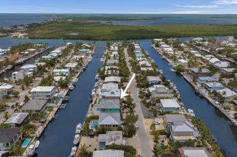 107 Valencia Drive, home for sale in Plantation Key 33036