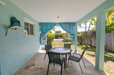 2828 Central Avenue, Big Pine Key FL - photo 10 of 63
