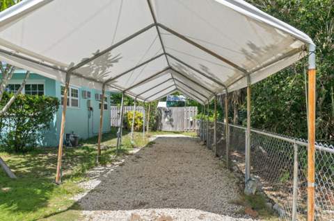 2828 Central Avenue, Big Pine Key FL - photo 19 of 63