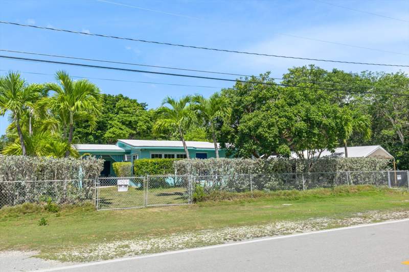 3 bedroom Single Family Residence at 2828 Central Avenue, Koehns Sub (30.5), Big Pine Key — photo 4