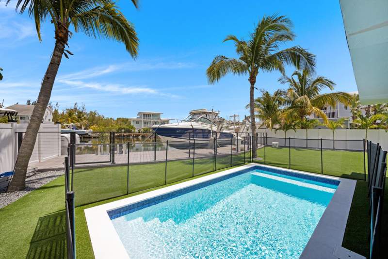 3 bedroom Single Family Residence at 1502 Shaw Drive, Twin Lakes (103.0), Key Largo — photo 3
