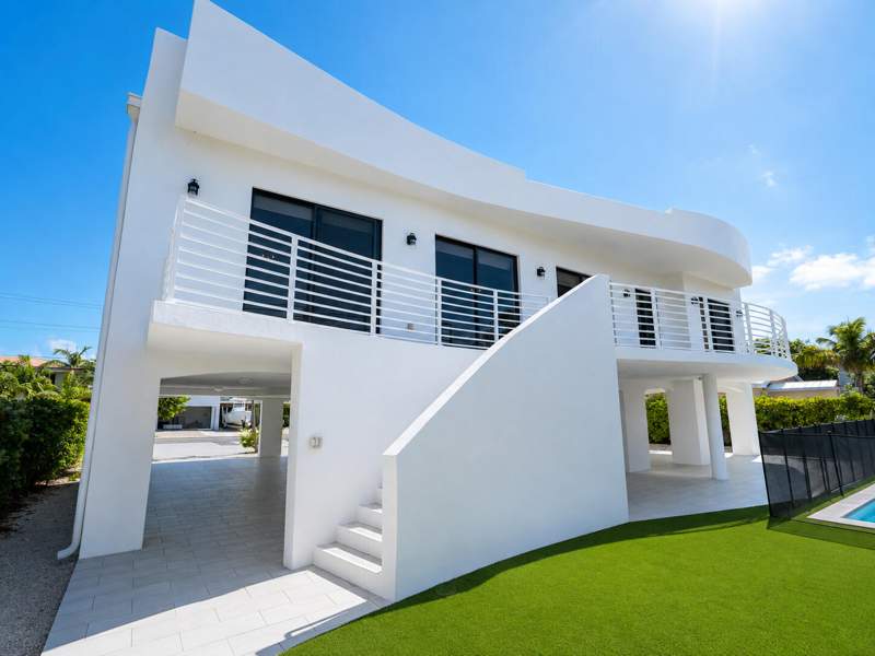 3 bedroom Single Family Residence at 273 W Seaview Drive, Duck Key (61.0), Duck Key — photo 5