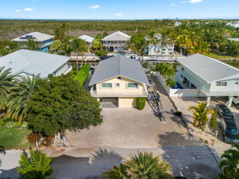 114 Spoonbill Road, home for sale in Plantation Key 33070