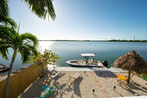 24 Beach Drive, Saddlebunch FL - photo 12 of 47