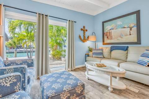 441 10th Street, Key Colony FL - photo 6 of 32