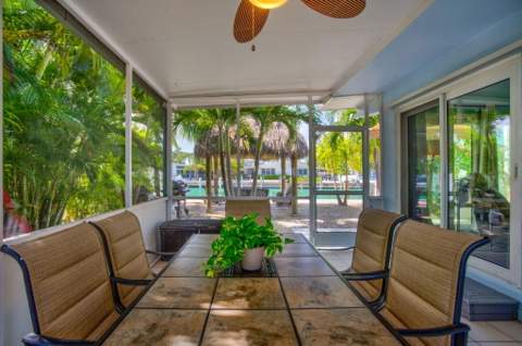 441 10th Street, Key Colony FL - photo 19 of 32