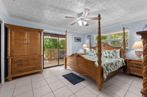 581 12Th Street, Key Colony FL - photo 23 of 49