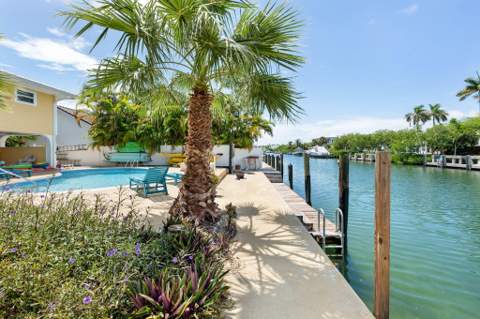 581 12Th Street, Key Colony FL - photo 7 of 49