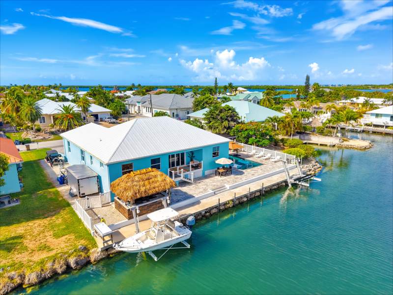 4 bedroom Single Family Residence at 20833 W 4Th Avenue, Cudjoe Gardens (21.0), Cudjoe Key — photo 3