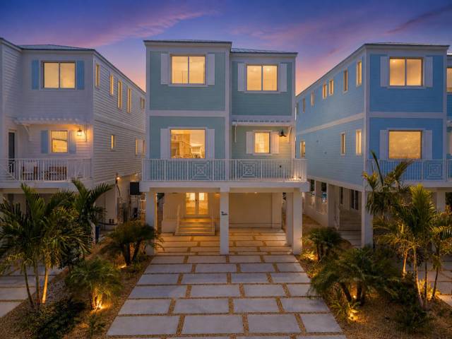 111 Avenue D #2