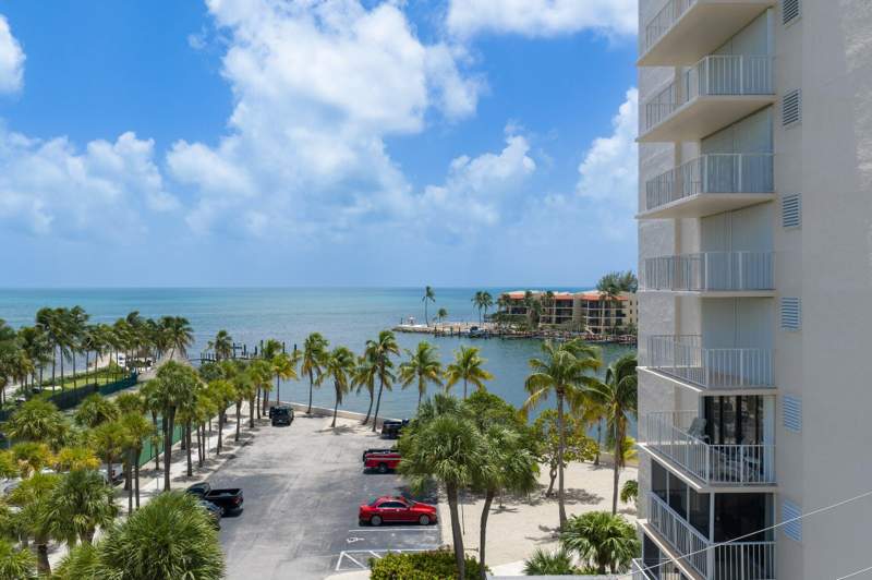 1 bedroom Condominium at 2000 Coco Plum Drive #302, Bonefish Towers (54.5), Marathon — photo 3