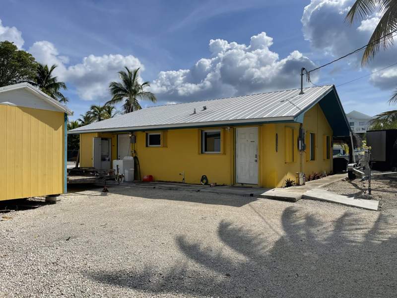 2 bedroom Single Family Residence at 28441 Meyer Avenue, Mates Beach (28.5), Little Torch Key — photo 3