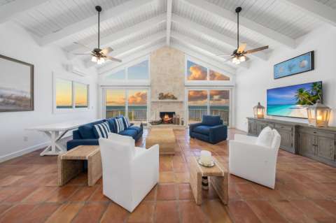 316 North Drive, home for sale in Plantation Key 33036