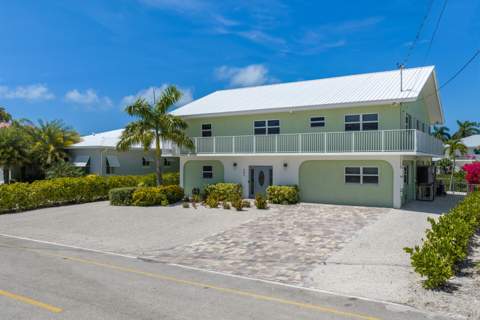285 13Th Street, Key Colony FL - photo 6 of 75