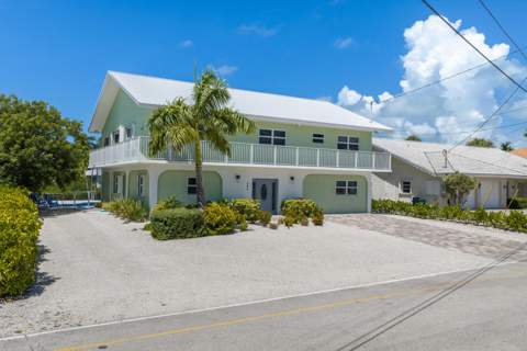 285 13Th Street, Key Colony FL - photo 7 of 75