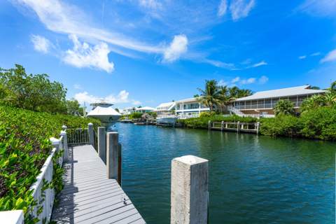 285 13Th Street, Key Colony FL - photo 15 of 75