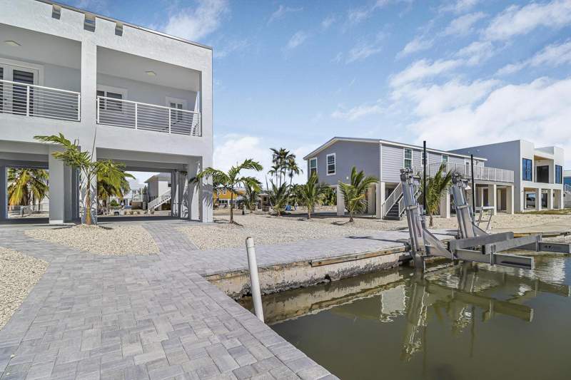 3 bedroom Single Family Residence at 31450 Avenue G, Ross Haven (31.0), Big Pine Key — photo 4