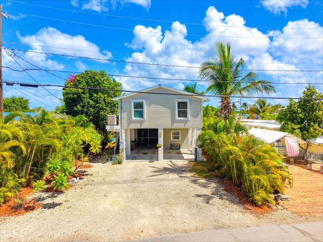 27937 Coral Shores Road