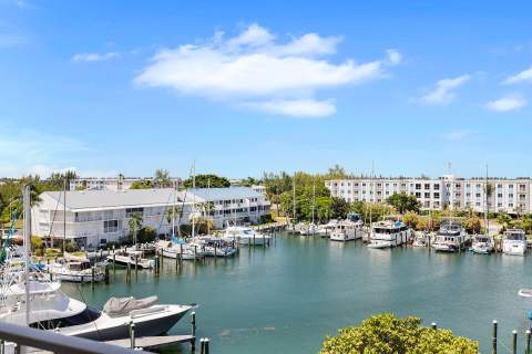 2000 Coco Plum Drive #503, Marathon FL - photo 16 of 46
