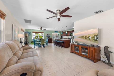 410 85Th Street Ocean, Marathon FL - photo 13 of 40