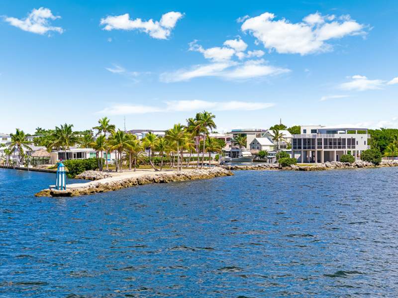 4 bedroom Single Family Residence at 108 Coral Way, Harborage (97.5), Key Largo — photo 2