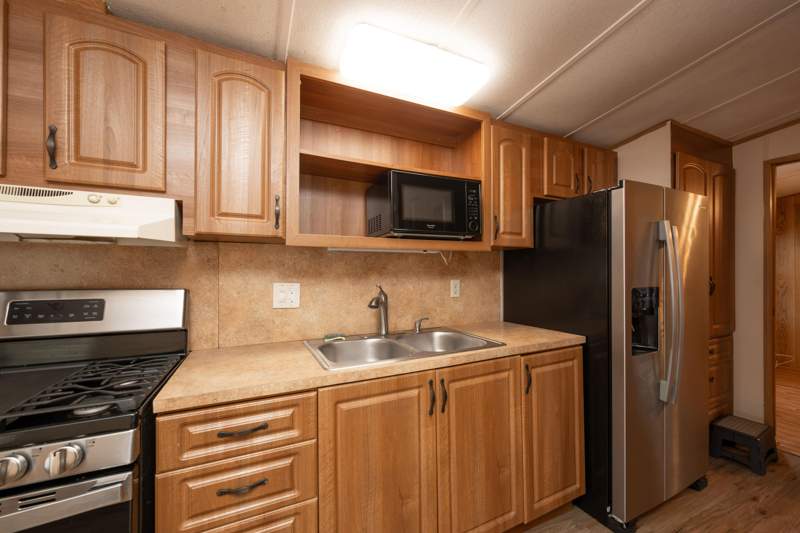 2 bedroom Mobile Home at 55 Boca Chica Road #89, Seaside Resort Tp (10.0), Big Coppitt — photo 4