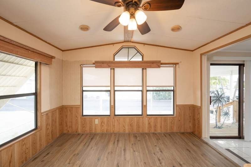 2 bedroom Mobile Home at 55 Boca Chica Road #89, Seaside Resort Tp (10.0), Big Coppitt — photo 5
