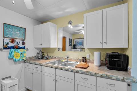 88 Marina Avenue, Key Largo FL - photo 11 of 57