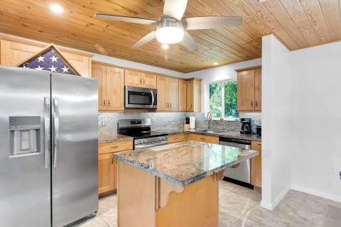 750 Madrid Road, Key Largo FL - photo 20 of 40
