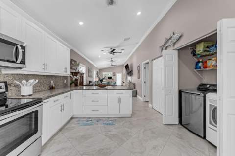 16 Jewfish Avenue, Key Largo FL - photo 11 of 35