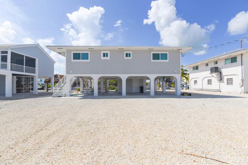 3 bedroom Single Family Residence at 29486 Ranger Avenue, Pine Channel Estates (29.5), Big Pine Key — photo 2