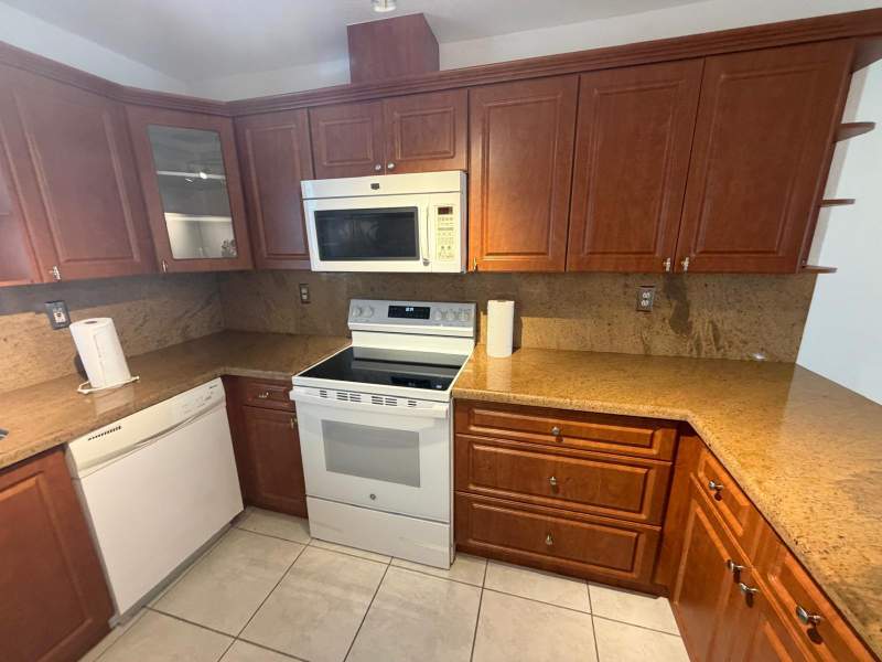 4 bedroom Single Family Residence at 71 Coral Drive, Key Largo Beach (100.0), Key Largo — photo 5