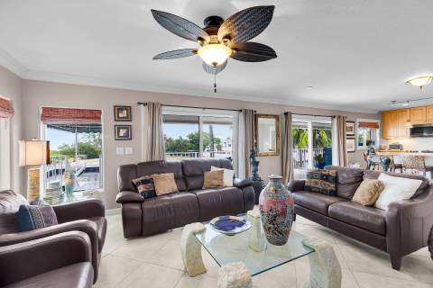 114 N Coconut Palm Boulevard, Plantation Key FL - photo 10 of 67