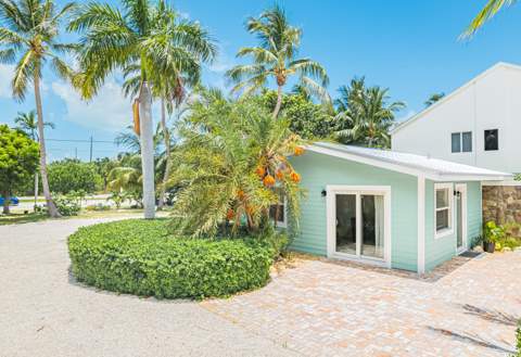 75433 Overseas Highway, Lower Matecumbe FL - photo 15 of 55