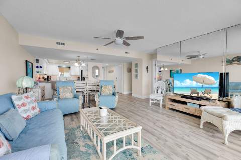 135 Coco Plum Drive #4C, Marathon FL - photo 8 of 38
