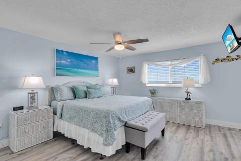 135 Coco Plum Drive #4C, Marathon FL - photo 13 of 38