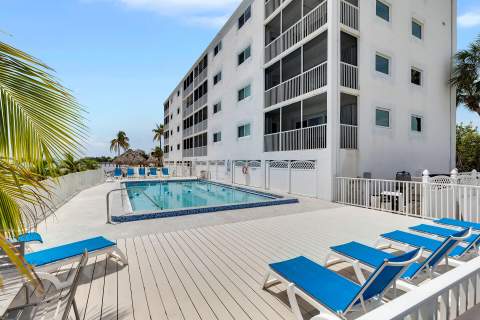 135 Coco Plum Drive #4C, Marathon FL - photo 24 of 38