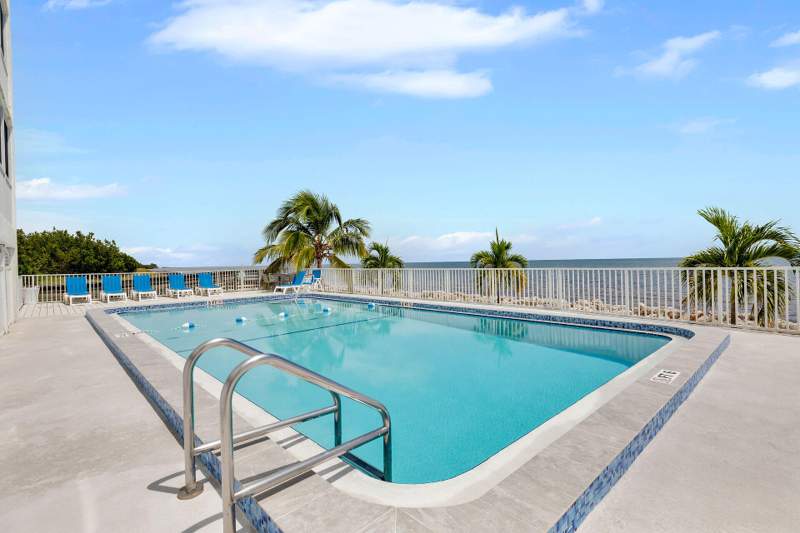 2 bedroom Condominium at 135 Coco Plum Drive #4C, Coco Plum Villas (54.5), Marathon — photo 2