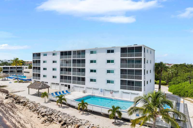 2 bedroom Condominium at 135 Coco Plum Drive #4C, Coco Plum Villas (54.5), Marathon — photo 3
