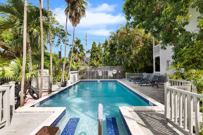 2 bedroom Single Family Residence at 611 Grinnell Street #6, Old Town - Unrecord (1.0), Key West — photo 4