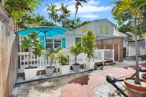 611 Grinnell Street #6, Key West FL - photo 9 of 36