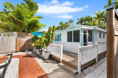 611 Grinnell Street #6, Key West FL - photo 10 of 36