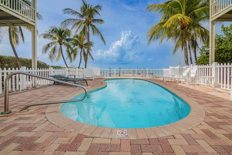 3 bedroom Townhouse at 12400 Overseas Highway #Villa 3, Bougainvillea Villas Condominium (53.5), Marathon — photo 3