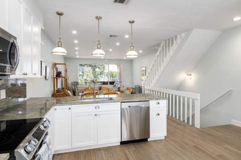 117 Coco Plum Drive #D2, Marathon FL - photo 15 of 50