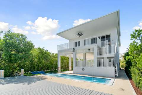 862 Cardinal Lane, home for sale in Key Largo 33037