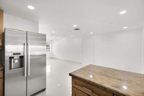 664 Colson Drive, Key Largo FL - photo 14 of 43