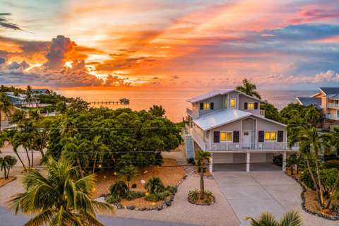 355 Stirrup Key Boulevard, home for sale in Marathon 33050